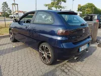 Usata Seat Ibiza 85 CV (62 kW) 2008 Blu Berlina