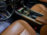 Usata Jaguar XE R-Dynamic 179 CV (131 kW) 2020 Nero Berlina