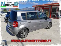 Usata Renault Modus Dynamique 75 CV (55 kW) 2010 Grigio Monovolume