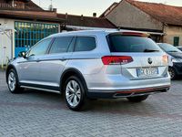 Usata VW Passat Alltrack 200 CV (147 kW) 2022 Argento Station wagon