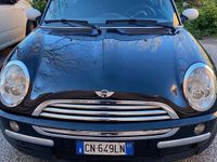 Usata Mini Cooper 75 CV (55 kW) 2004 Nero Utilitaria