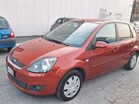 Usata Ford Fiesta 2007 Rosso Utilitaria