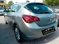 Usata Opel Astra 110 CV (80 kW) 2010 Grigio Berlina