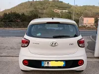 Usata Hyundai i10 66 CV (48 kW) 2017 Bianco Utilitaria