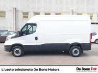 Usata Iveco Daily 116 CV (85 kW) 2021 Bianco Furgone