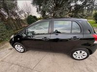 Usata Toyota Yaris Sol 101 CV (74 kW) 2009 Nero Utilitaria