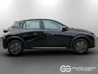 Usata Lancia Ypsilon 101 CV (74 kW) 2024 Vernice nero ardesia Utilitaria