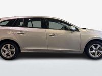 Usata Volvo V60 Momentum 150 CV (110 kW) 2018 Grigio chiaro Station wagon