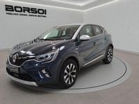 Usata Renault Captur Techno 101 CV (74 kW) 2023 Bic. blu marine/tetto grigio SUV