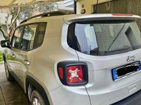 Usata Jeep Renegade Limited 120 CV (88 kW) 2019 Argento SUV
