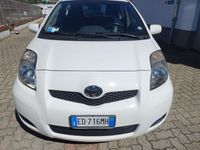 usata Toyota Yaris 1.0 5 porte Sol