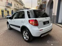 Usata Suzuki SX4 140 CV (102 kW) 2011 Bianco Berlina