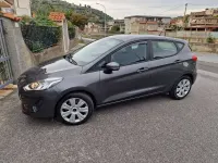 Usata Ford Fiesta 86 CV (63 kW) 2018 Grigio Utilitaria