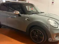 Usata Mini ONE 102 CV (75 kW) 2015 Grigio Utilitaria
