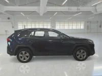 Usata Toyota RAV4 Hybrid Active 178 CV (130 kW) 2022 Blu SUV