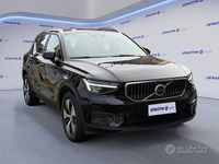 Usata Volvo XC40 Core 211 CV (155 kW) 2022 Nero SUV