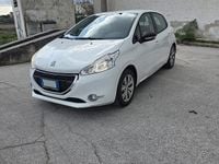 Usata Peugeot 208 68 CV (50 kW) 2015 Utilitaria