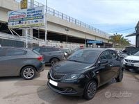 Usata Lancia Ypsilon S 95 CV (69 kW) 2022 Nero Utilitaria
