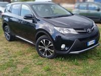 Usata Toyota RAV4 Edition 124 CV (91 kW) 2015 Nero SUV