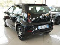 Usata VW up! move up! 60 CV (44 kW) 2019 Nero Utilitaria