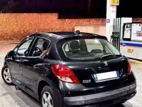 Usata Peugeot 207 95 CV (69 kW) 2010 Nero Station wagon