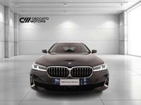 Usata BMW 520 Luxury Line 190 CV (139 kW) 2022 Grigio Station wagon