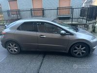 Usata Honda Civic 140 CV (102 kW) 2008 Grigio Berlina