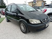 usata Opel Zafira 7 posti