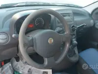 Usata Fiat Panda 75 CV (55 kW) 2011 Bluazzurro Utilitaria