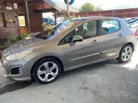 Usata Peugeot 308 112 CV (82 kW) 2013 Grigio Berlina