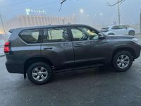 Usado Toyota Land Cruiser 177 CV (130 kW) 2019 Gris SUV