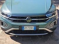 Usata VW T-Roc Life 116 CV (85 kW) 2023 Blu/azzurro SUV