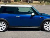 Usata Mini Cooper 116 CV (85 kW) 2002 Bluazzurro Utilitaria