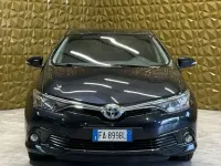 Usata Toyota Auris Hybrid 99 CV (72 kW) 2015 Blu/azzurro Station wagon
