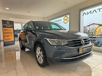 Usata VW Tiguan Life 150 CV (110 kW) 2022 Grigio SUV