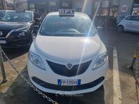 Usata Lancia Ypsilon Gold 69 CV (50 kW) 2018 Bianco Utilitaria
