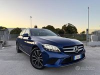 Usata Mercedes C200 160 CV (117 kW) 2019 Blu Station wagon