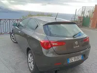 Usata Alfa Romeo Giulietta 105 CV (77 kW) 2011 Grigio Utilitaria