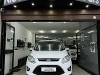 Usata Ford C-MAX Titanium 115 CV (84 kW) 2015 Bianco Monovolume