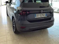 Usata VW T-Cross R-line 95 CV (69 kW) 2022 Grigio SUV