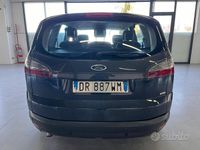 Usata Ford S-MAX S 140 CV (102 kW) 2008 Grigio Monovolume