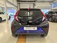 Usata Toyota Aygo X Trend 72 CV (52 kW) 2023 Juniper blue & black SUV
