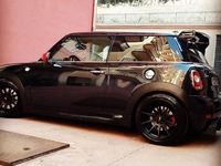 Usata Mini Cooper 250 CV (183 kW) 2007 Nero Utilitaria