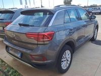 Usata VW T-Roc Life 110 CV (80 kW) 2023 Indium grey SUV