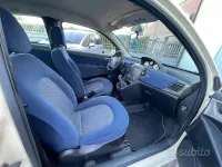 Usata Lancia Ypsilon 80 CV (58 kW) 2004 Beige Utilitaria
