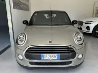 Usata Mini Cooper D Hype 116 CV (85 kW) 2018 Verde Utilitaria