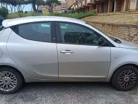 Usata Lancia Ypsilon 60 CV (44 kW) 2014 Utilitaria