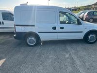 Usata Opel Combo 89 CV (65 kW) 2012 Bianco Monovolume