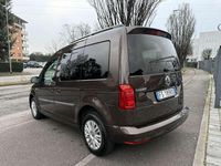 Usata VW Caddy 102 CV (75 kW) 2018 Marrone Monovolume