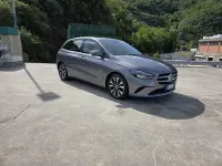 Usata Mercedes B180 Premium 116 CV (85 kW) 2022 Grigio Utilitaria